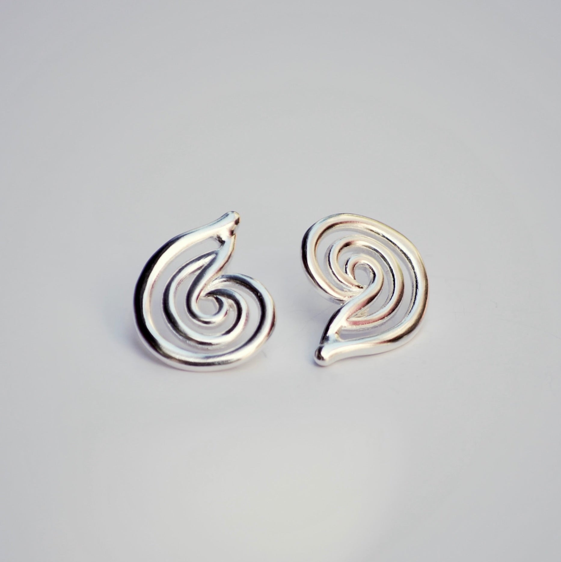 Asymmetrical Spiral Posts