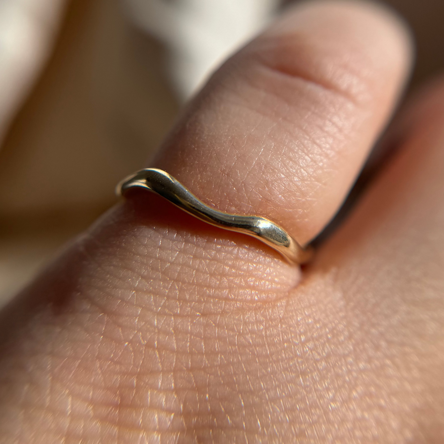 Gold Wavy Ring Size 6.5