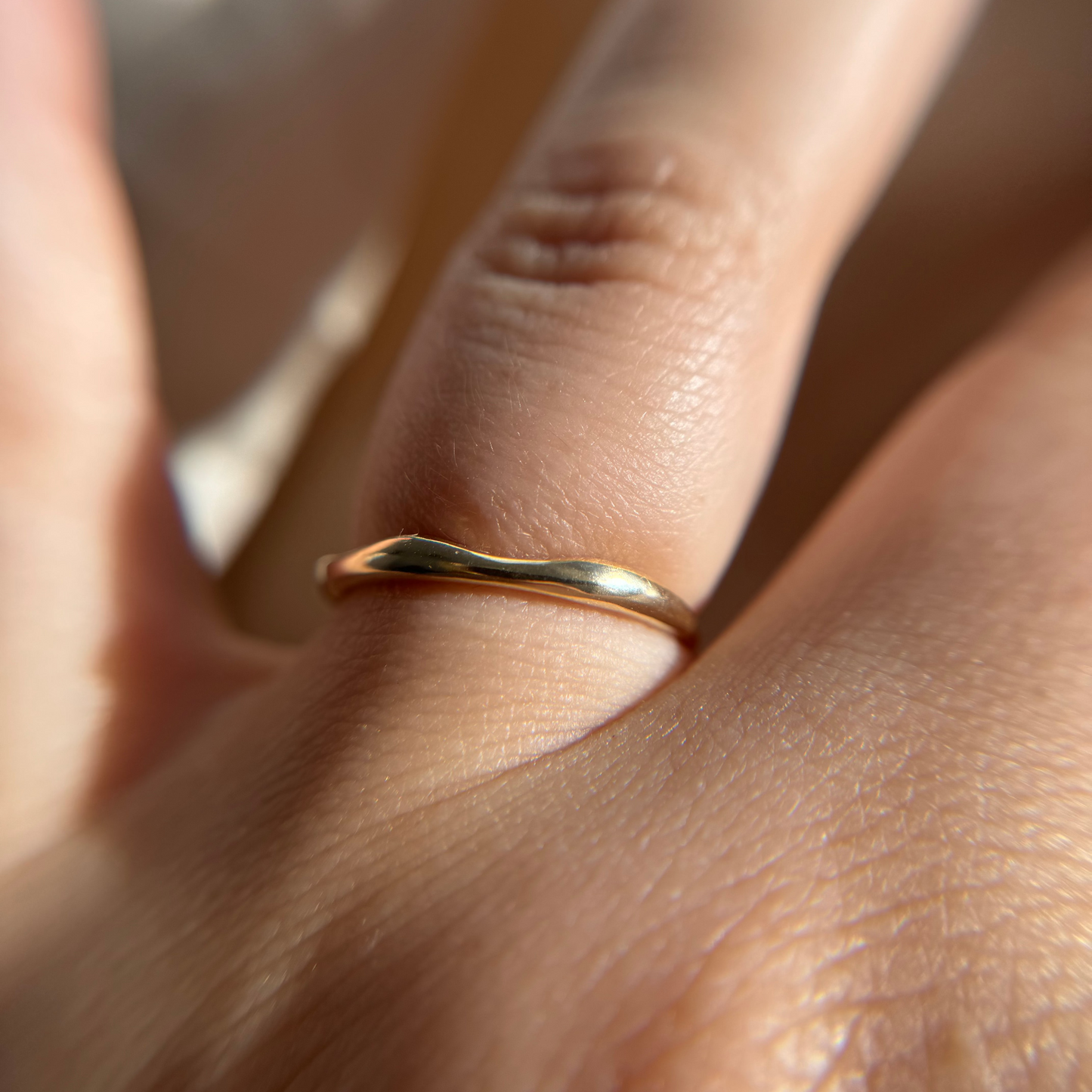 Gold Wavy Ring Size 7.25