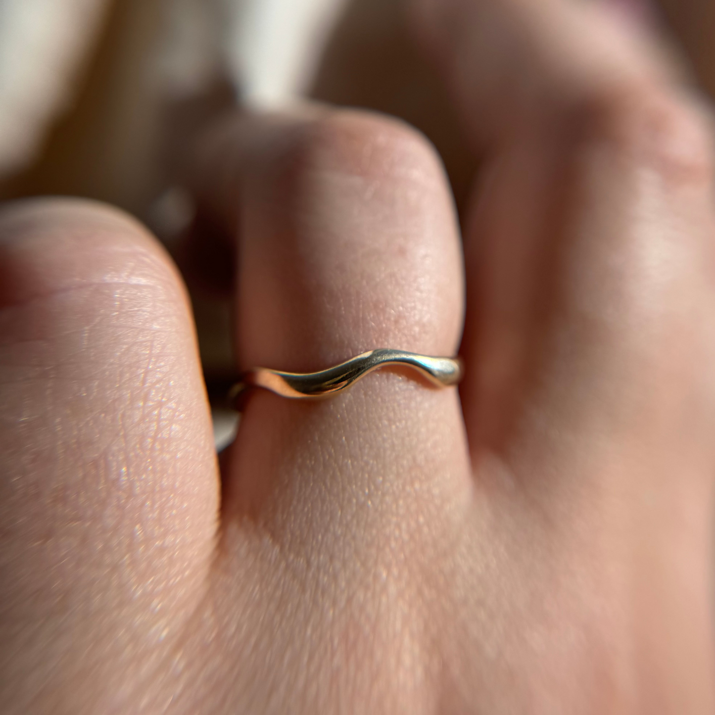 Gold Wavy Ring Size 7.5