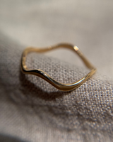 Gold Wavy Ring Size 7