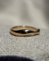 Gold Wavy Ring Size 6.25