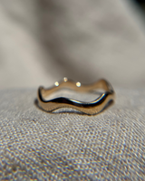 Gold Wavy Ring Size 8.5