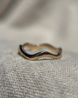 Gold Wavy Ring Size 8.5