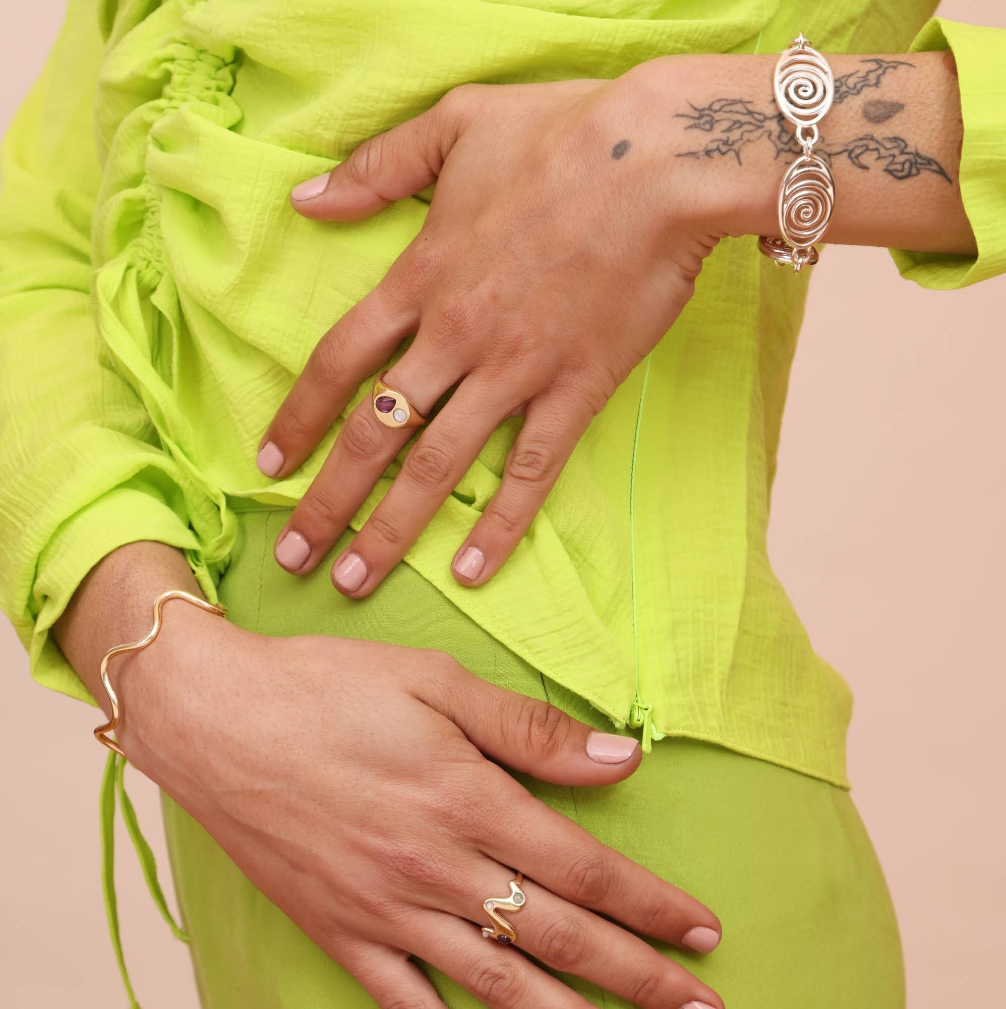 Teardrop Signet